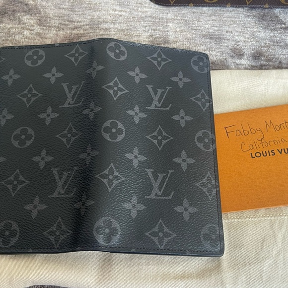 Authentic Louis Vuitton Brazza Wallet - Picture 6 of 13